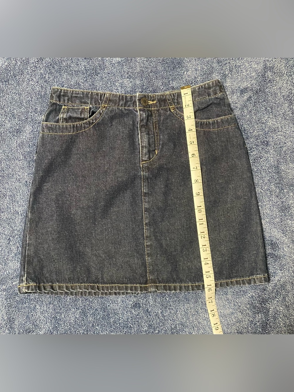 American Eagle Outfitters Size 0 Dark Wash Denim Mini Skirt - Picture 5 of 5